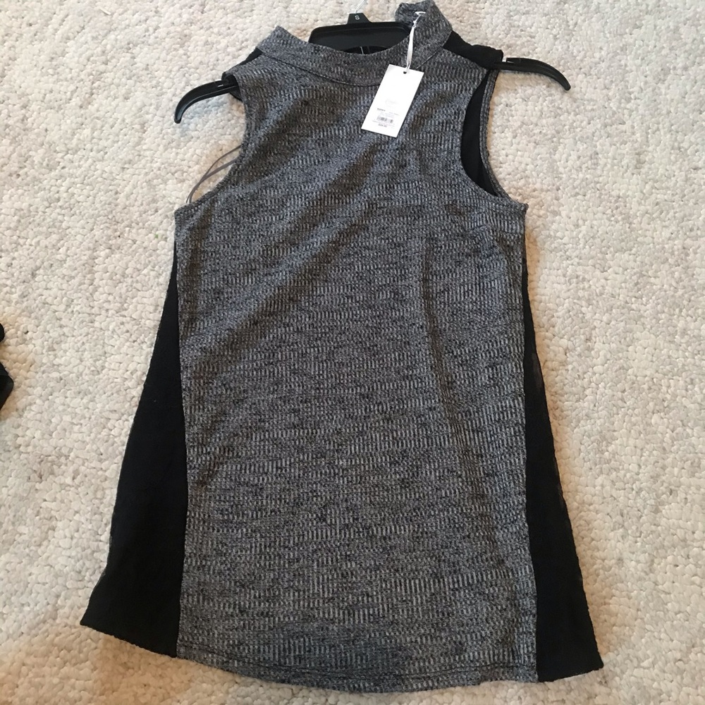ribbed mock neck with lace detail